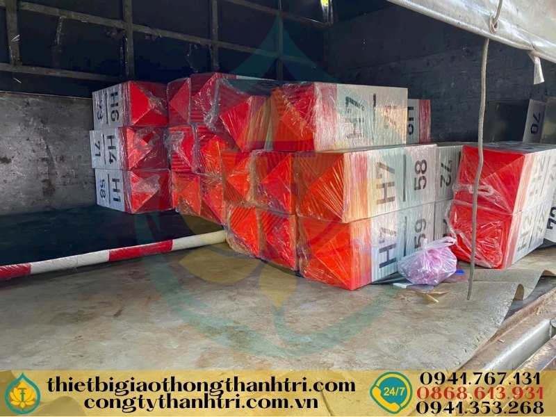 Cung cấp biển báo giao thông tại Kon Tum
