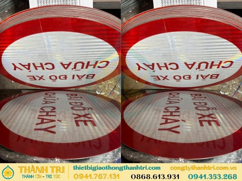 Sản xuất biển báo bãi đậu xe chữa cháy hình tròn tại xưởng Sản xuất biển báo bãi đậu xe chữa cháy hình tròn tại xưởng