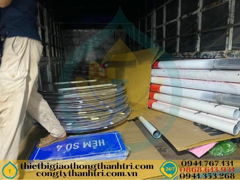 Cung cấp biển báo giao thông tại BRVT