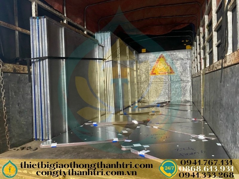 Cung cấp biển báo giao thông tại BRVT