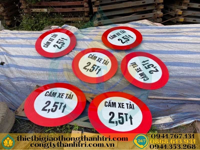 Cung cấp biển báo giao thông tại Nam Định Cung cấp biển báo giao thông tại Nam Định