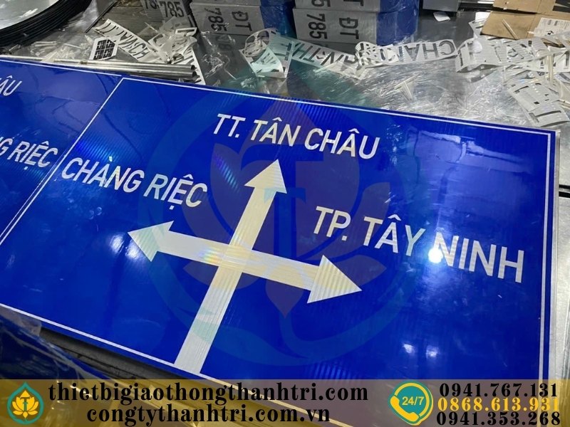 Cung cấp biển báo giao thông tại Hà Tĩnh Cung cấp biển báo giao thông tại Hà Tĩnh
