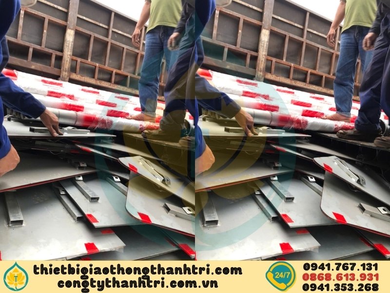 Cung cấp biển báo giao thông tại Khánh Hoà