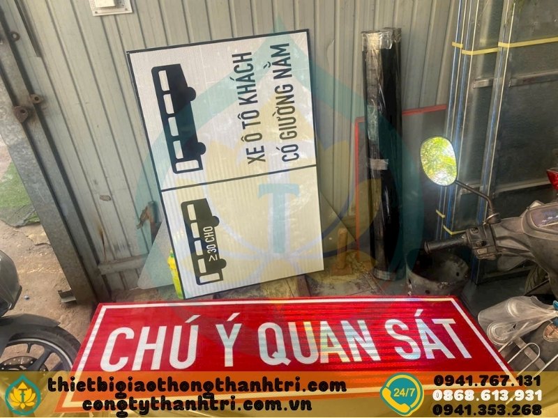 Cung cấp biển báo giao thông tại Khánh Hoà