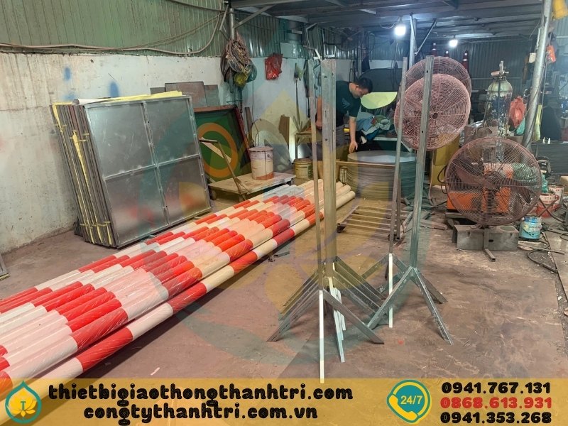 Cung cấp biển báo giao thông tại Kon Tum Cung cấp biển báo giao thông tại Kon Tum