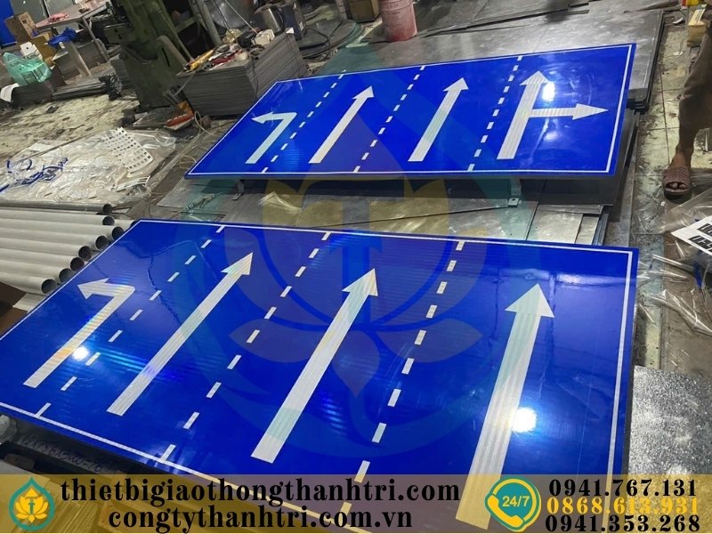 Cung cấp biển báo giao thông tại Tiền Giang