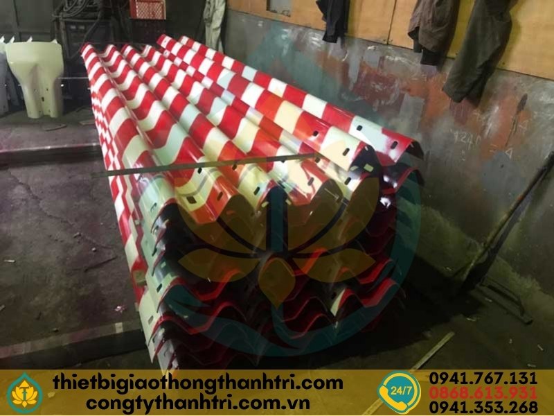 Cung cấp hộ lan tôn sóng hộ lan mềm tại Đắc Lắc