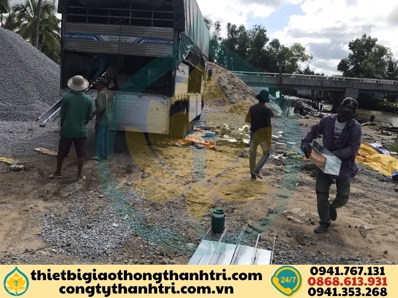 Cung cấp hộ lan tôn sóng hộ lan mềm tại Hà Nội