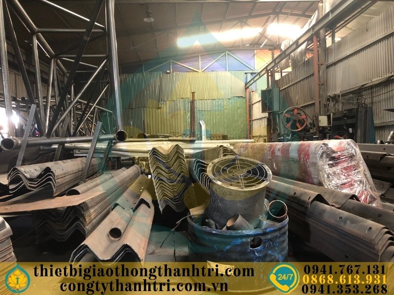 Cung cấp hộ lan tôn sóng hộ lan mềm tại Kon Tum