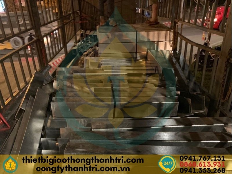 Cung cấp hộ lan tôn sóng hộ lan mềm tại Lâm Đồng