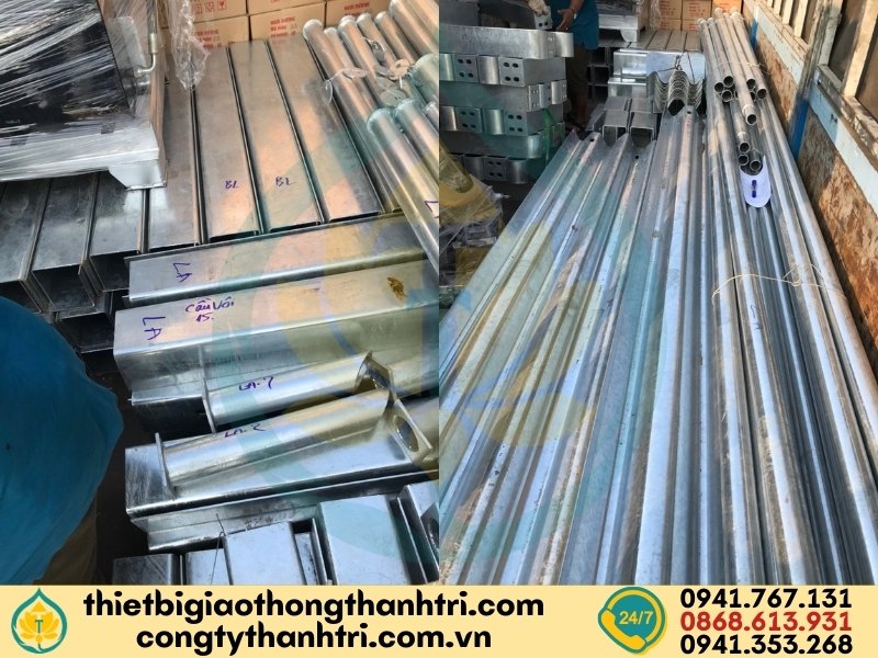 Cung cấp hộ lan tôn sóng hộ lan mềm tại Vĩnh Long Cung cấp hộ lan tôn sóng hộ lan mềm tại Vĩnh Long