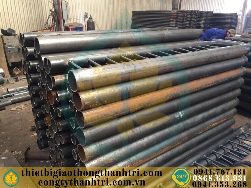 Cung cấp lan can cầu đường mạ kẽm nhúng nóng tại Hoà Bình