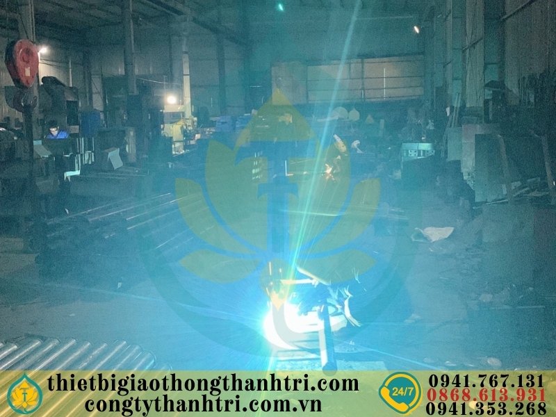 Cung cấp lan can cầu đường mạ kẽm nhúng nóng tại Vĩnh Phúc