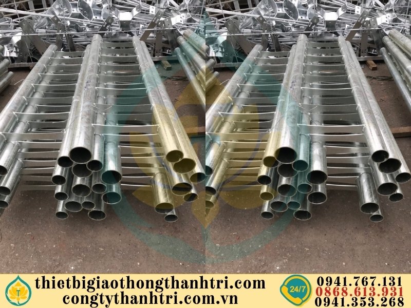 Cung cấp lan can cầu đường mạ kẽm nhúng nóng tại An Giang Cung cấp lan can cầu đường mạ kẽm nhúng nóng tại An Giang