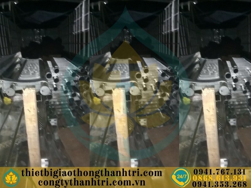 Cung cấp lan can cầu đường mạ kẽm nhúng nóng tại Bình Định