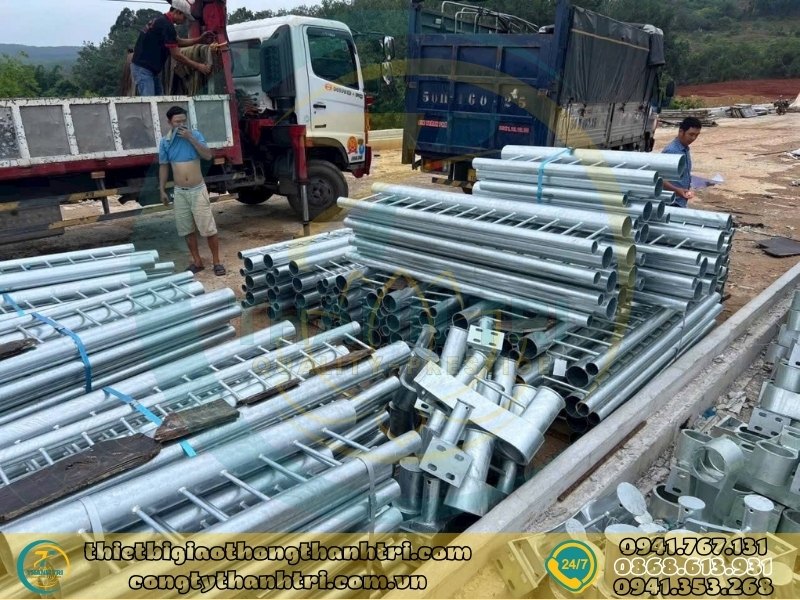 Cung cấp lan can cầu đường mạ kẽm nhúng nóng tại Đắc Nông Cung cấp lan can cầu đường mạ kẽm nhúng nóng tại Đắc Nông