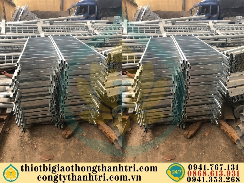 Cung cấp lan can cầu đường mạ kẽm nhúng nóng tại Huế