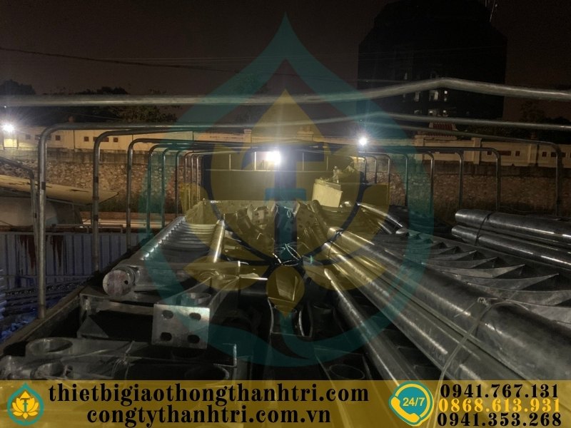 Cung cấp lan can cầu đường mạ kẽm nhúng nóng tại Khánh Hoà