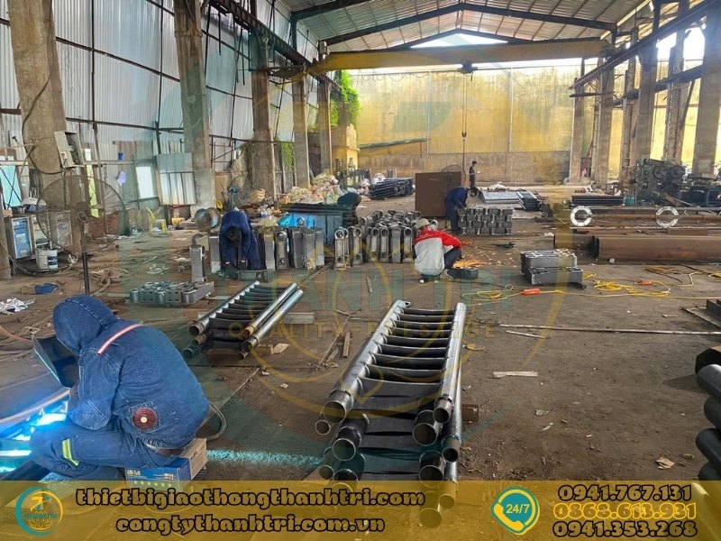 Cung cấp lan can cầu đường mạ kẽm nhúng nóng tại Long An